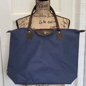 Canvas-look tote